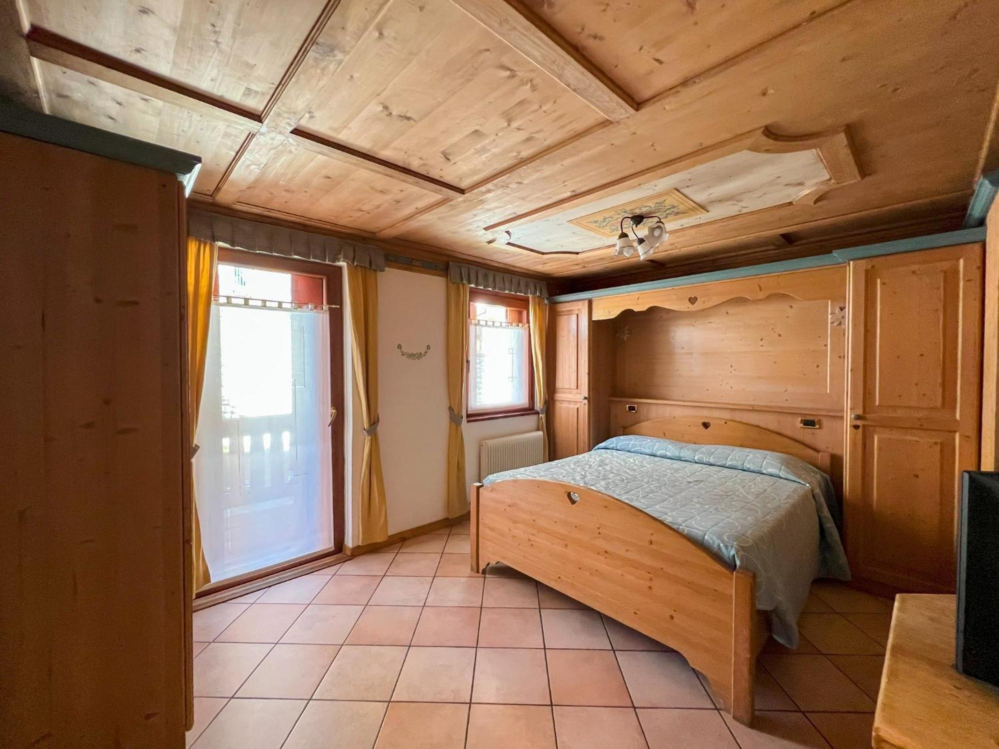 Hotel Residence Dahu Passo del Tonale Phòng bức ảnh